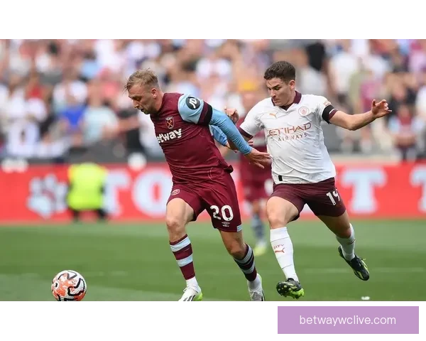 破解西汉姆联进球难题的意外策略 提升攻击力的创新方案与战术调整